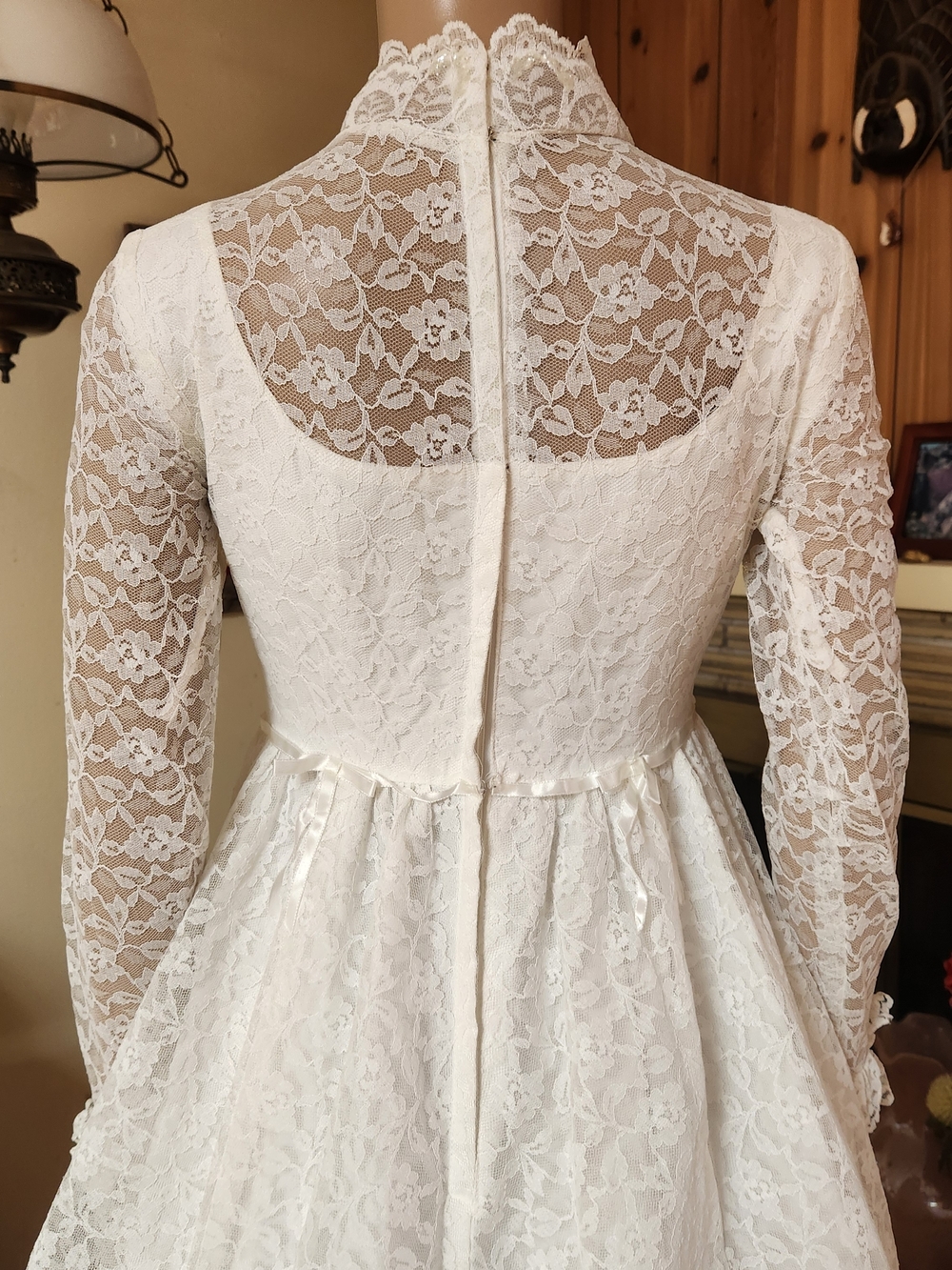 Glimmering 1970s Dream: Bridal Originals Sequin Lace Gown & Sonni of SF Veil Hat - Picture 6 of 16
